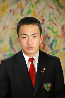 卒業生インタビュー小峠海晴くん